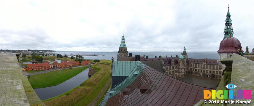 FZ032567-86 Kronborg Castle, Helsingor